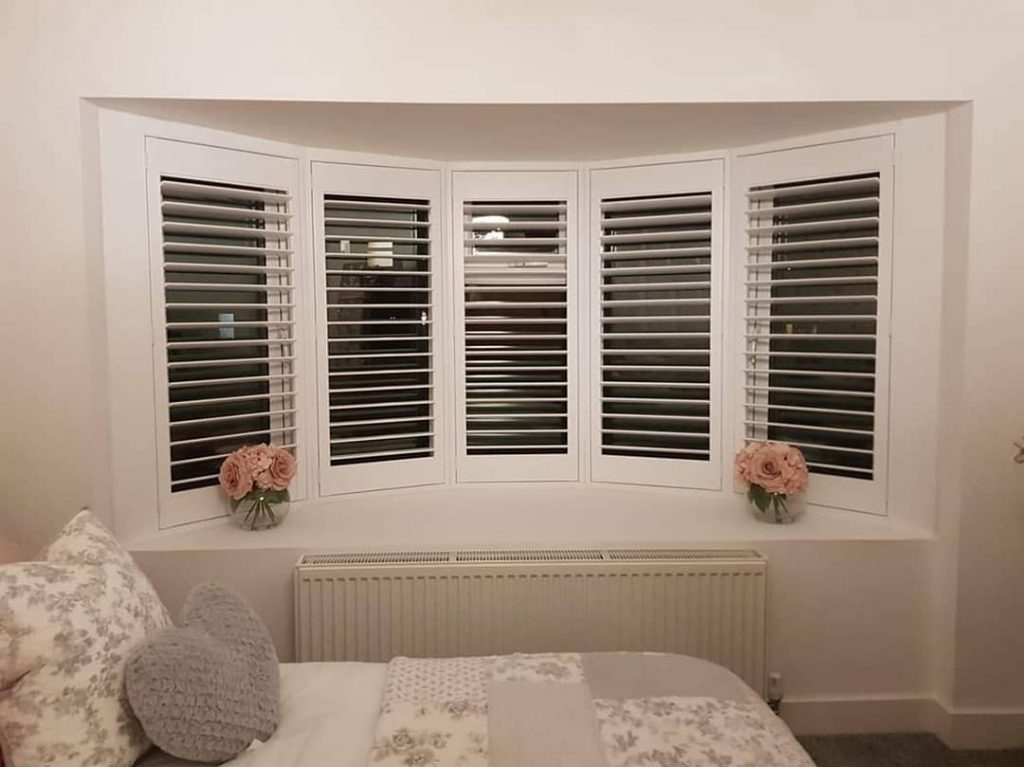 Bay Window Revive your bay window using SuperQuilt Insulation! •